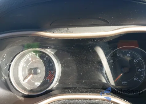 2015 Jeep Cherokee Limited из США, поврежденный, VIN 1C4PJLDS1FW643181